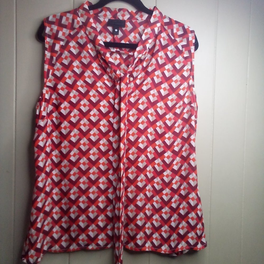 Worthington Blouse L Sleeveless Geometric Red Orange